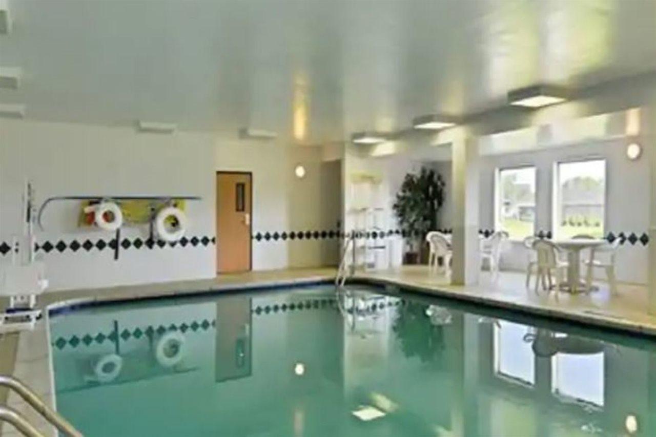 Hampton Inn Sturgis Экстерьер фото