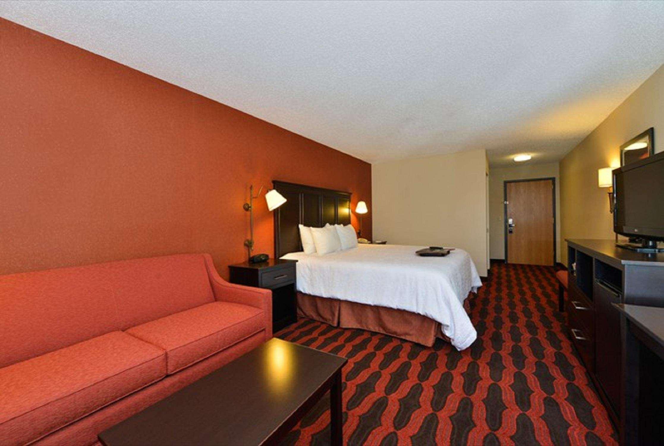 Hampton Inn Sturgis Экстерьер фото