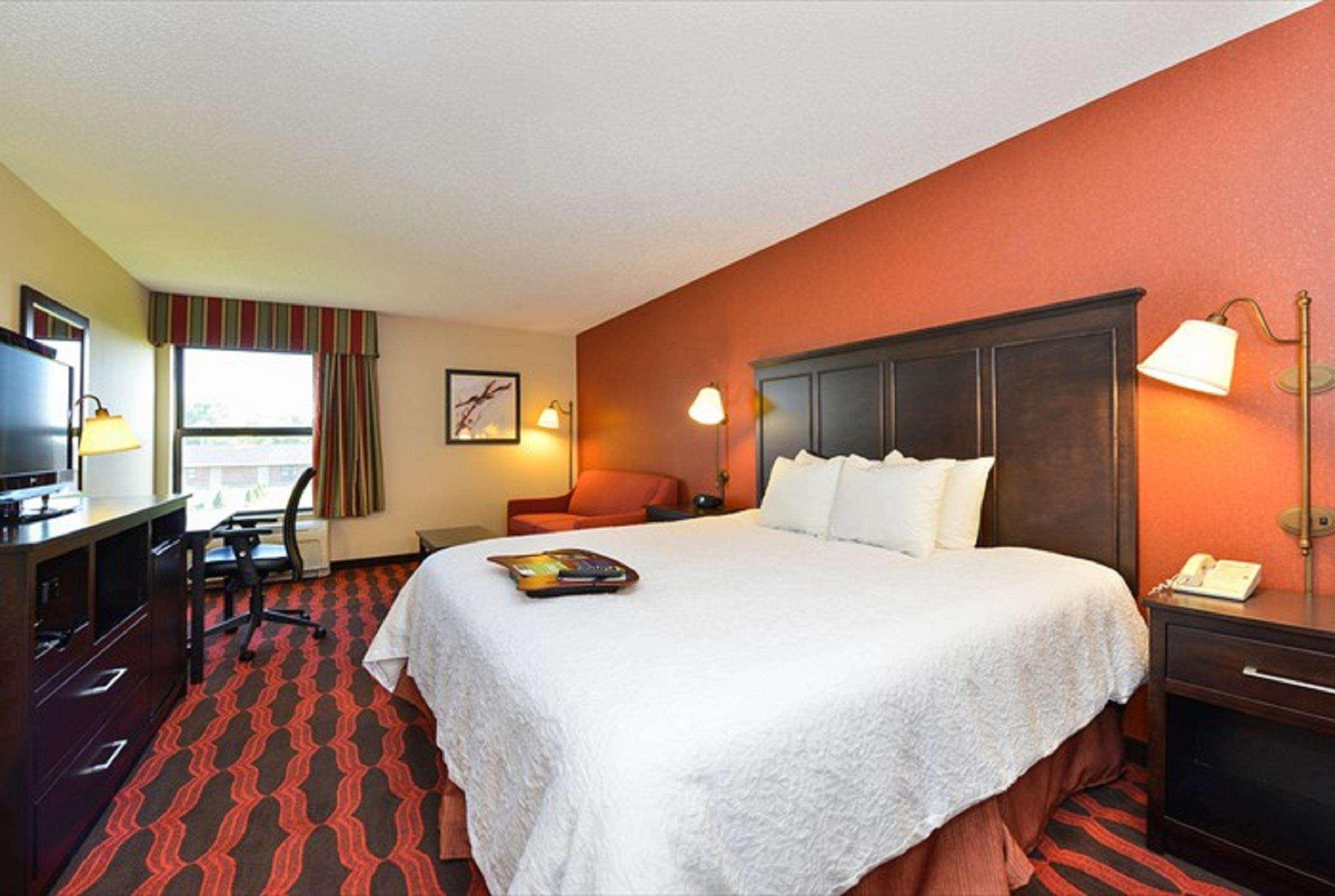 Hampton Inn Sturgis Экстерьер фото